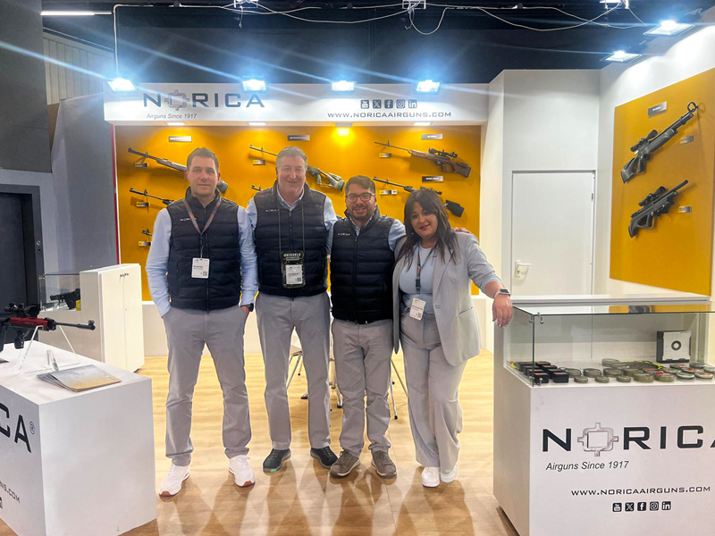 Equipo Norica en la IWA26